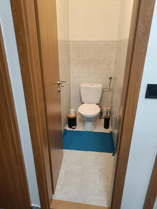 Cervena Cesta Apartment Kunovice Luaran gambar