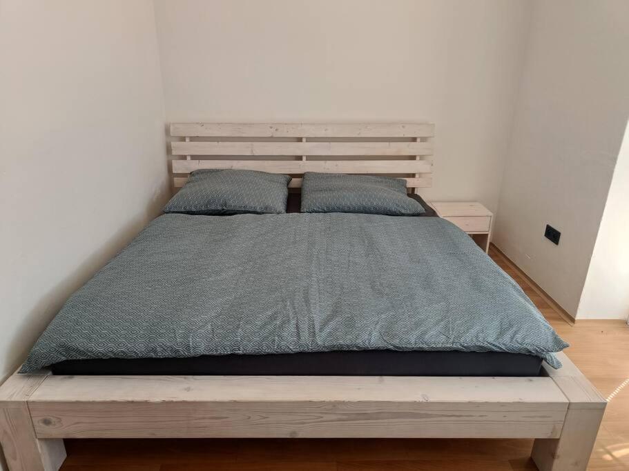 Cervena Cesta Apartment Kunovice Luaran gambar